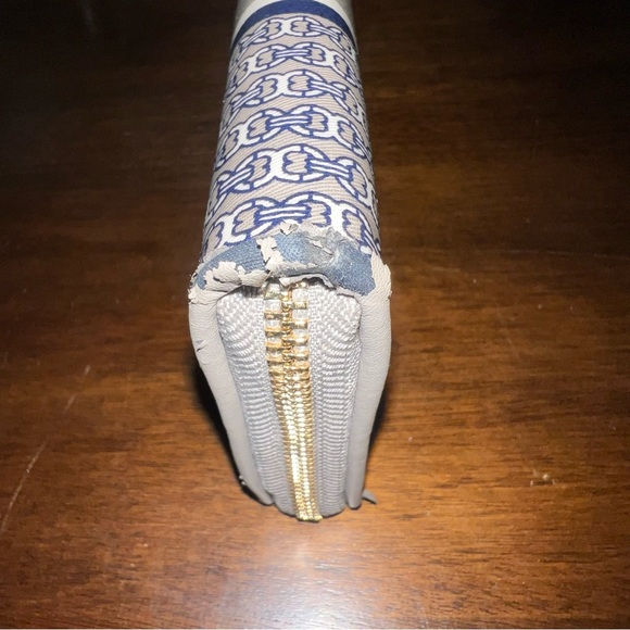 Tory Burch Gemini Link Tote and Wallet Set French Gray - Picture 12 of 16